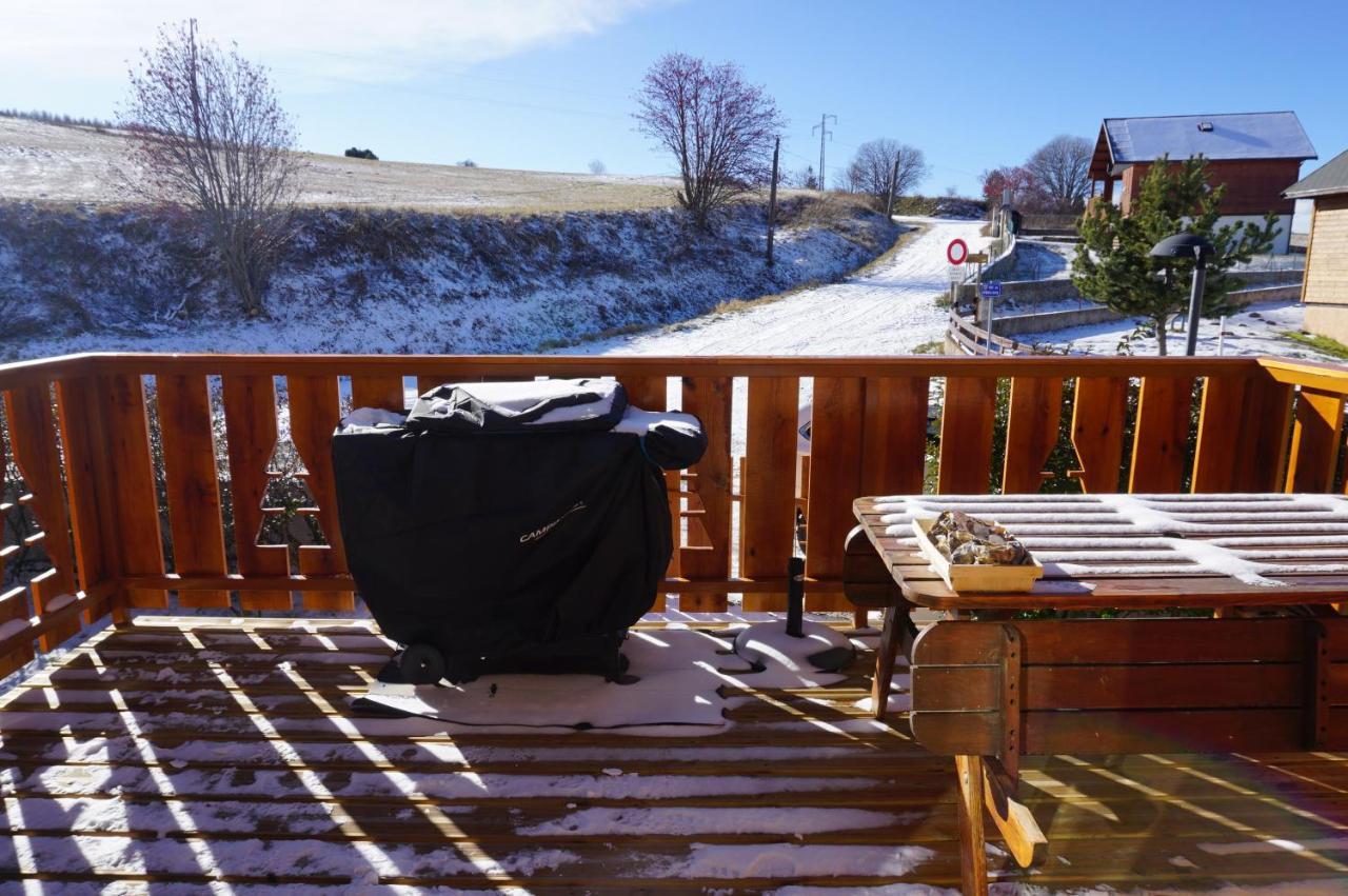 Вілла Le Nordik Chalet 3Etoiles Sauna Privatif Jardin Сен-П'єрр-дель-Форкатс Екстер'єр фото